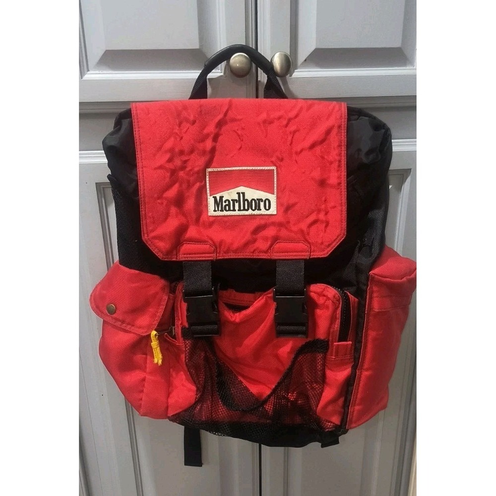 VTG 1990s Marlboro Adventure Team Backpack Gorpcore Hiking Camping Trail Bag XL